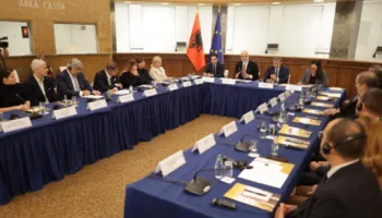 Rama: Do të paguajmë 50% të qirasë për të gjithë studentët që plotësojnë kushtet