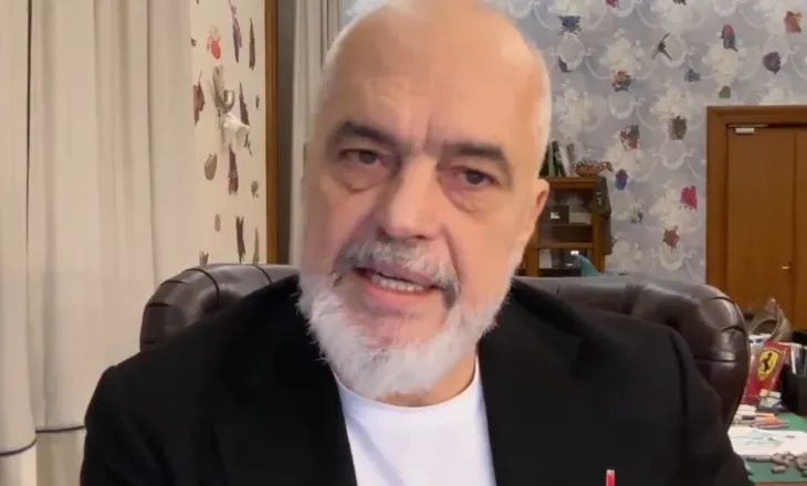 Rama fton studentët në dialog: Kush dëshiron të më takojë, jam gati në Kryeministri apo fakultet