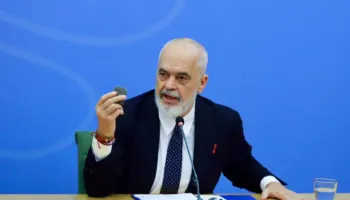 Rama fut në lojë njësitë e Antiterrorit/ 17 persona në procedim për mesazhet në rrjetet sociale