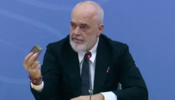 Rama kërcënon prindërit: Ju do të paguani faturën e djegies së Tiranës! Nuk ka më bursa…