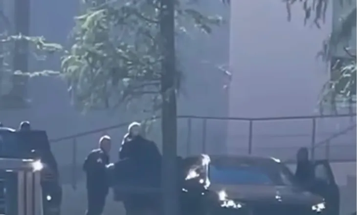 Rama me telefon në vesh, futet ‘fshehurazi’ në Kryeministri