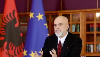 Rama prezanton 10 pikat e  Paketës Fiskale 2027, nga taksa për apartamentet te vilat në bregdet