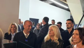 Ramiz Lladrovci për ekspozitën e letrave të Fehmiut dhe Xhevës, një dashuri që mbetet trashëgimi ndër breza