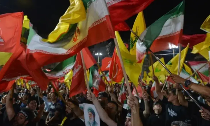 Raporti i “Reuters”: Hezbollahu riarmatoset me fonde iraniane, përgatitet për një përballje të re me Izraelin!