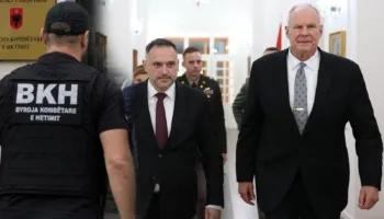 RASTËSI APO?/ SPAK zbarkoi te Ministria e Mbrojtjes për përgjimet e armëve, Ermal Nufi në zyrë me ambasadorin e ri amerikan