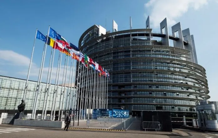 reagim i fortë i Parlamentit Europian për protestat në Shqipëri: Dënojmë dhunën e përdorur dhe përshkallëzimin e saj!