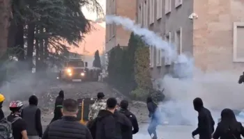 Reagon zv.kryeministrja: Shqipëria nuk ka nevojë për kaos e as të digjet për të ndryshuar