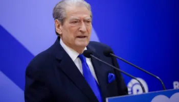 “Regjimi i Ramës ka marrë fund”/ Berisha mesazh policëve: U shndërruat si mercenar për 2500 euro, do mbani përgjegjësi!