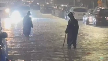 Reshjet e shiut përmbytin Vlorën: Bulevardi kryesor dhe disa zona nën ujë, alarm për bizneset e automjetet