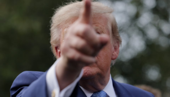 Reuters: Trump fal shumë zyrtarë të dënuar për korrupsion, shumica republikanë