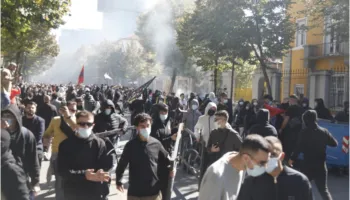 Revolta kundër Ramës/ Studentët dhe pedagogët protestojnë sot në orën 14:00 para Ministrisë së Arsimit