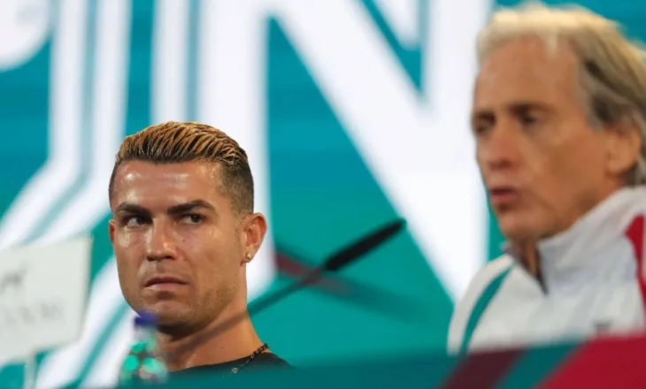 “Ronaldo shpërtheu se u ndje i tradhtuar nga Jesus”, një mik i sulmuesit tregon prapaskenën