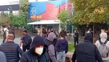 “Rrezikohet integrimi i Shqipërisë në BE”/ Analisti: Pas dhunës në Tiranë fshihet një skenar ndërkombëtar