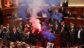 Sekretariati i Etikës përjashton me 10 ditë Berishën dhe me 60 ditë 5 deputetë të tjerë të PD nga seancat