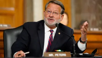 Senatori amerikan, Gary Peters: Populli shqiptar meriton një qeveri që respekton të drejtat e tyre dhe mbron sundimin e ligjit
