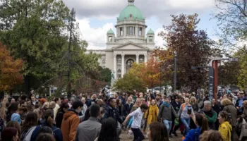 Serbia mes ndryshimit të pushtetit dhe ndryshimit të sistemit