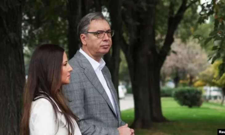 Serbia voton në zgjedhje që vënë në provë pushtetin 14-vjeçar të Vuçiçit, frika për manipulime dhe përballja me Listën e Studentëve