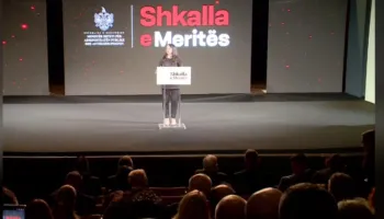 “Sfida jonë, meritë brenda sistemit”- Reformë në Administratën Publike, Pirdeni: Performanca do të përcaktojë ngritjen në karrierë, shkallë merite!