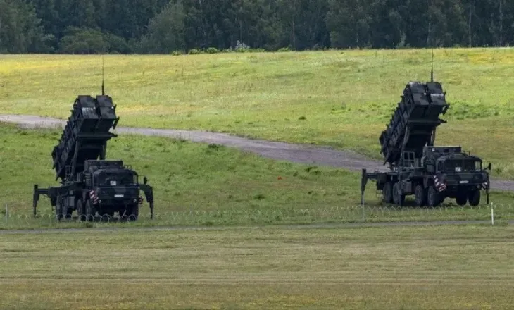 SHBA miraton shitjen e 500 raketave Patriot për Ukrainën, paketa kap vlerën e 2.1 miliardë dollarëve
