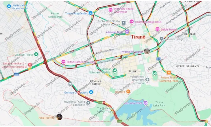 Shiu “paralizon” Tiranën! Kaos në qarkullim, qytetarët me orë në trafik