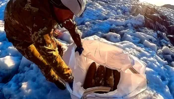Shkrirja e akullnajave në Dolomite, ushtria italiane gjen municione të Luftës së Parë Botërore