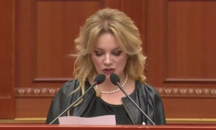 “Shpopullimi plagë që nuk lindi sot, por para Reformës së 2014”- Luarasi: Harta territoriale nuk shuan zjarret dhe s’ndez dritat e rrugëve!