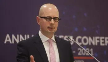 “Shteti i së drejtës në nivelin më të ulët në 10 vjet”/ Ish-kreu i Dhomës Amerikane të Tregtisë, Enio Jaço: Revolta e qytetarëve nuk erdhi nga hiçi!