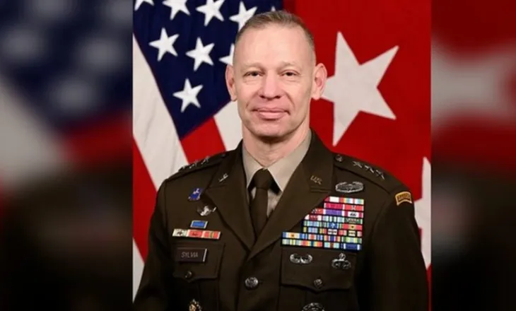 Skandal në Pentagon! Shkarkohet gjenerali amerikan, dyshohet se nxori sekrete ushtarake për Iranin dhe Ukrainën