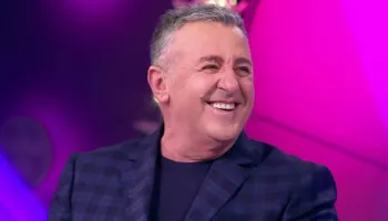 Skeçi i protestës u cilësua në rrjet si “tallje”/ Reagon Agron Llakaj: Qeshni, merreni jetën me sportivitet