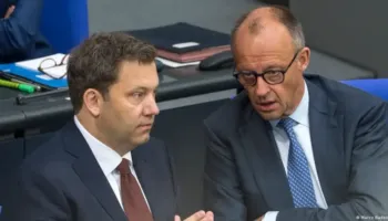 Sondazhet e fundit – AfD e para, rënie historike e Merzit