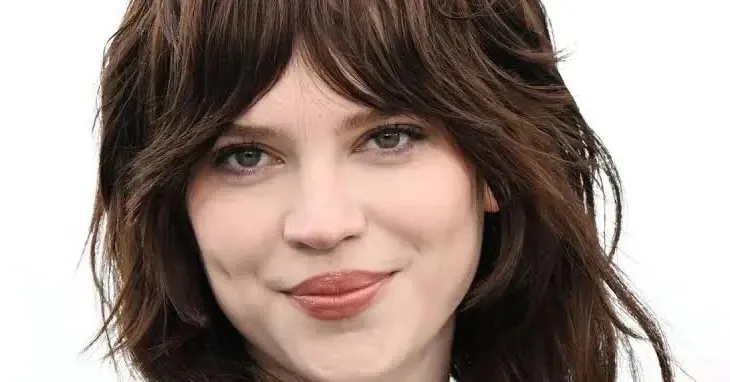 Sophie Thatcher, një zë i ri mes kinemasë dhe muzikës