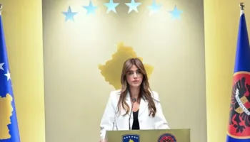 Sot afati i fundit/ Haxhiu kërkon ‘sqarim’ nga Kushtetuesja: Kush i shpall zgjedhjet nëse shpërndahet Kuvendi ?