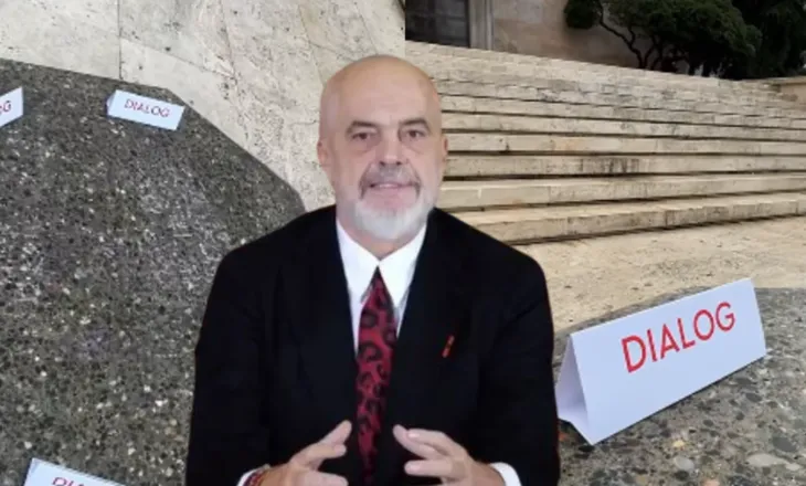 Studentët e refuzojnë, Rama nuk tërhiqet: DIALOG!