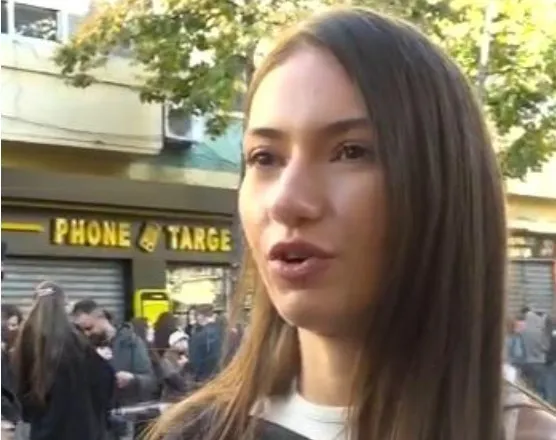 Studentja e Mjekësisë: Dua të kontribuoj në Shqipëri, por kushtet po na shtyjnë drejt emigrimit