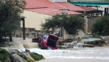 Stuhia “Adam” godet jugun e Francës, humbin jetën 4 persona