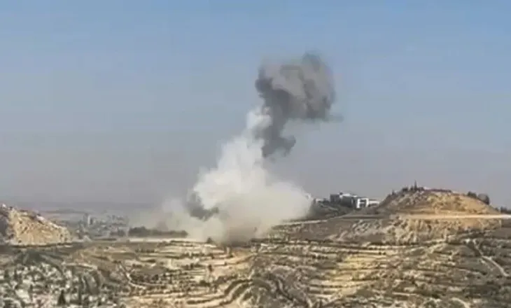 Sulmet ajrore të Jordanisë në jug të Sirisë, 5 civilë të vrarë, mes tyre gra dhe fëmijë