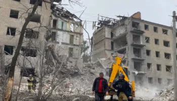 Sulmet ruse vrasin civilë dhe godasin infrastrukturën energjetike të Ukrainës