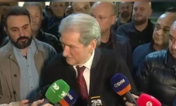 Sulmi i policisë ndaj PD, Berisha: Ramës i dështoi skenari, puthadorët e tij në protestë nuk i ndoqi njeri…