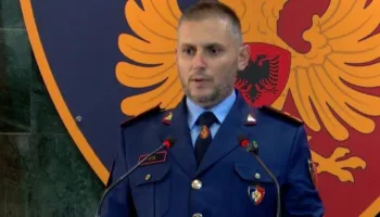 Sulmi me molotovë ndaj Komisariatit nr. 3, Hita: 10 efektivë të plagosur, dhuna nuk do të tolerohet