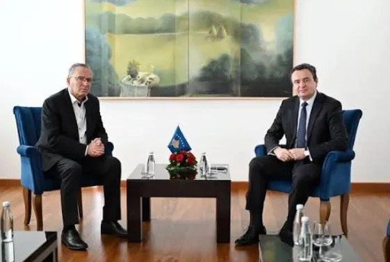 Takimi Kurti-Hamza përfundon pa marrëveshje! PDK kërkon ligjin për Hagën para diskutimeve për presidentin