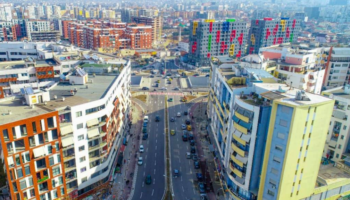 Taksë për shtëpitë bosh: 1 në 5 banesa me konsum zero energjie! Po ndërtuesit që i mbajnë pa shitur?