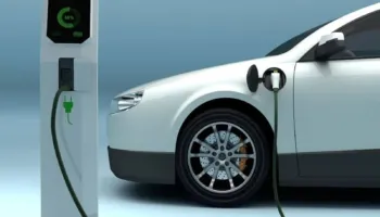Taksë vjetore fikse për pronarët e automjeteve elektrike, çfarë parashikohet