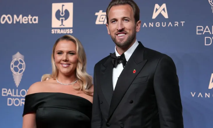 Të lidhur që kur ishin fëmijë, ja dedikimi i veçantë i Harry Kane për bashkëshorten pas fitimit të Topit të Artë