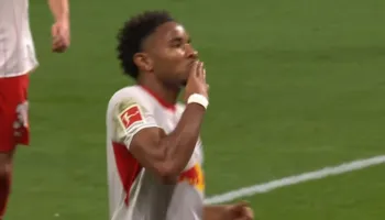 Te Milan me zor shënoi 7 gola, sot me tregolësh në Bundesligë dhe është rikthyer në formën e dikurshme (video)