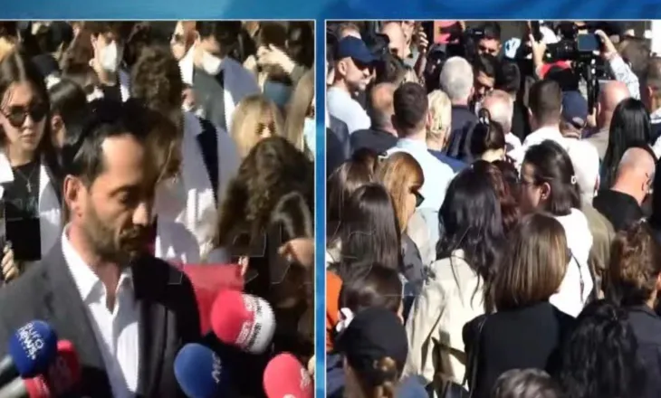 Të ndalet dhuna ndaj shqiptarëve!”/ Mjekët në deklaratë të përbashkët nga protesta: Rama të japë dorëheqjen! Ndërkombëtarët të mbajnë qëndrime të pavarura!