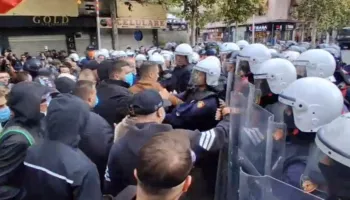 Tensionet gjatë protestës kundër “Territoriales”, hidhet spraj lotsjellës, disa të lënduar