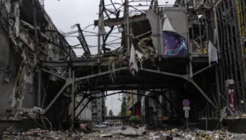 Tensionet në rritje me Rusinë, Zelensky akuzon SHBA-në për vonesat në dërgesat e raketave
