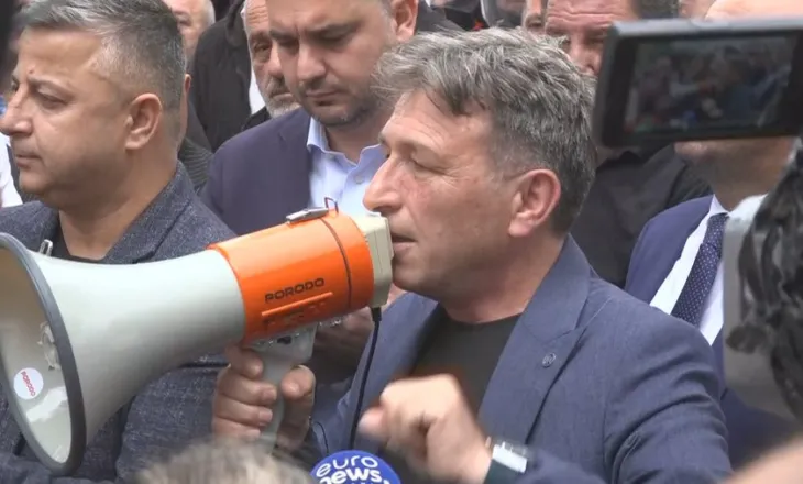 “Territorialja sjell shpopullim”, kryebashkiakët e PD: Nga shkrirja preken 300 mijë qytetarë! Nuk ka lidhje me hartën e BE
