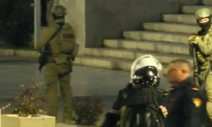 Terror me rinine/ RENEA zbarkon pranë Kryeministrisë