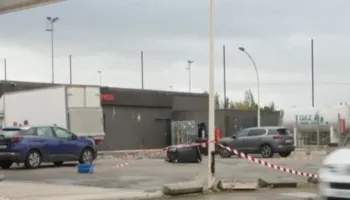 Terror në Francë | Të shtëna me armë drejt kalimtarëve, një i vdekur dhe katër të plagosur